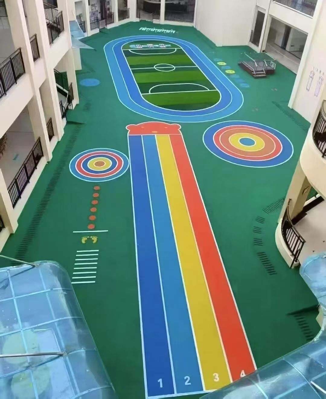 湘潭市幼儿园塑胶跑道仿真草坪 - 价格